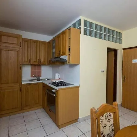Апартаменты Bridi Okrug Gornji - Four Bedroom