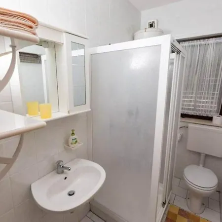 Апартаменты Bridi Okrug Gornji - Four Bedroom Трогир